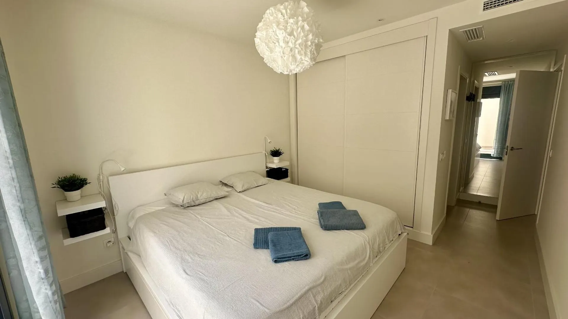 R1379 El Capistrano 21 Apartment Nerja Spain
