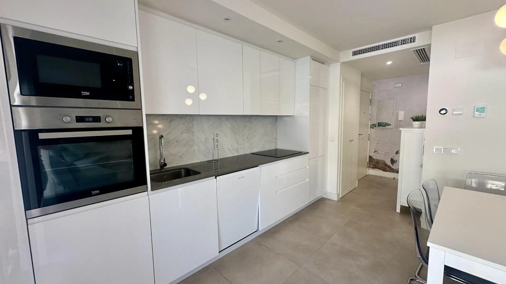 네르하 R1379 El Capistrano 21 아파트